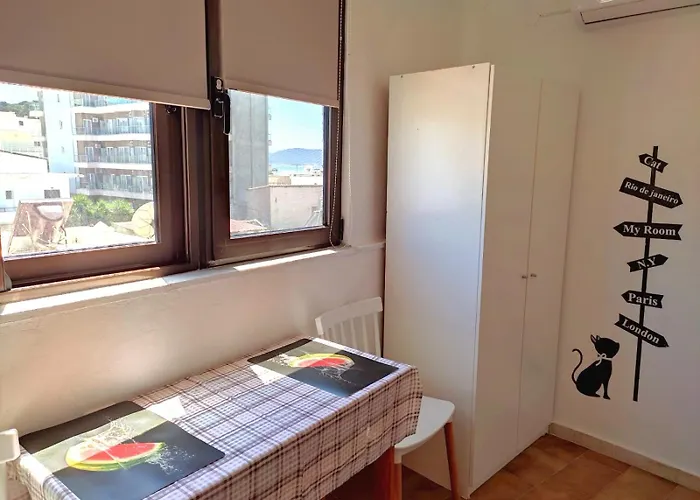 Apartament Small Rhodes City