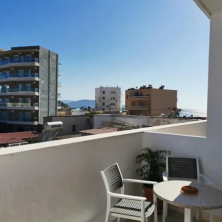 Apartment Small