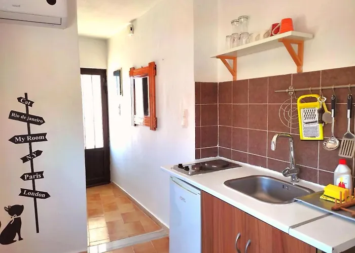 Small Apartamento Rhodes City